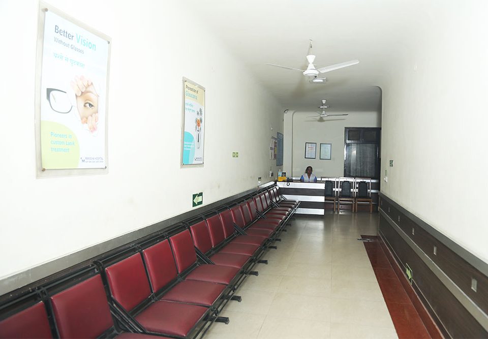 manocha eye hospital waiting gallery